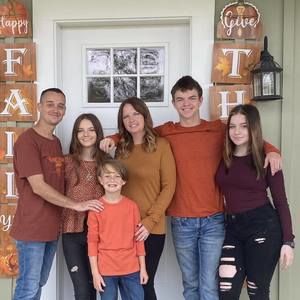 Meet your Posher, Mindy